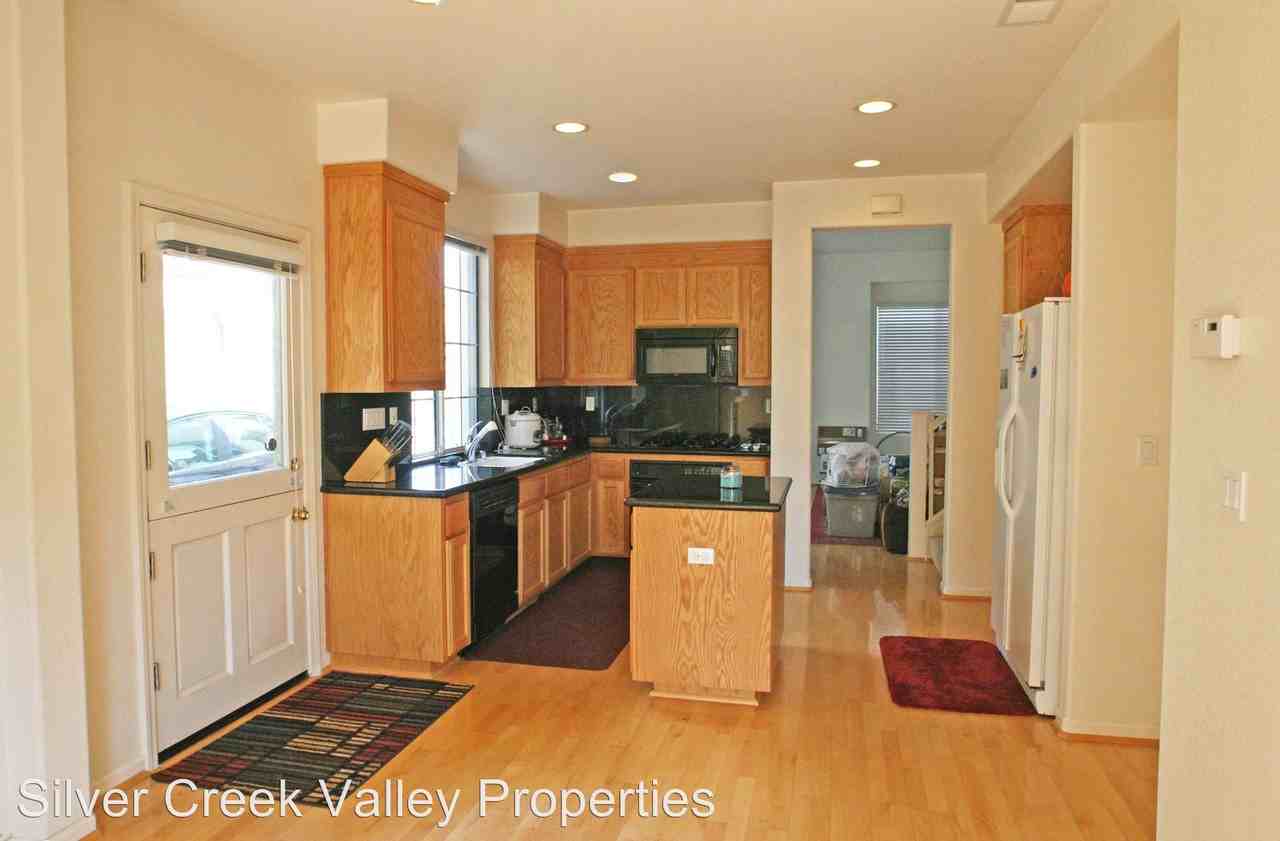 3478 Maroun Pl - Photo 3 of 11