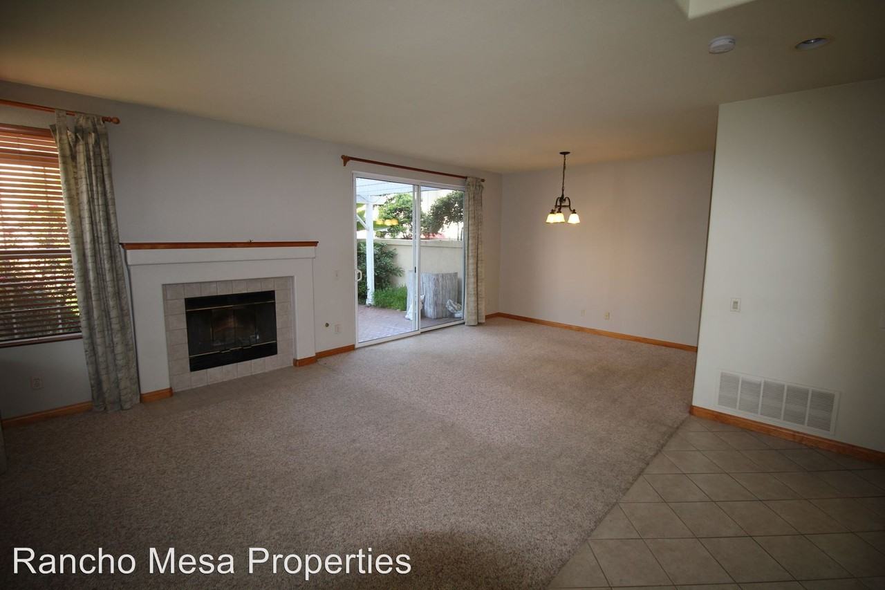 10976 Creekbridge Pl - Photo 2 of 11