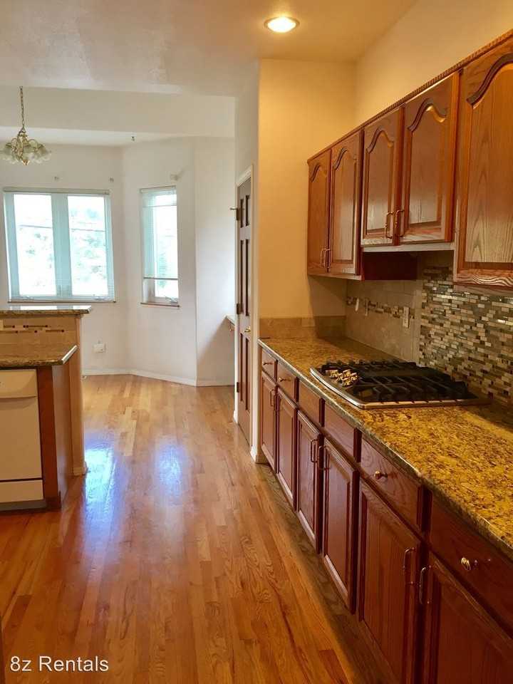 3765 Cayman Pl - Photo 3 of 35