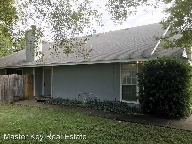 1116 Woodlief Trail - Photo 2 of 14