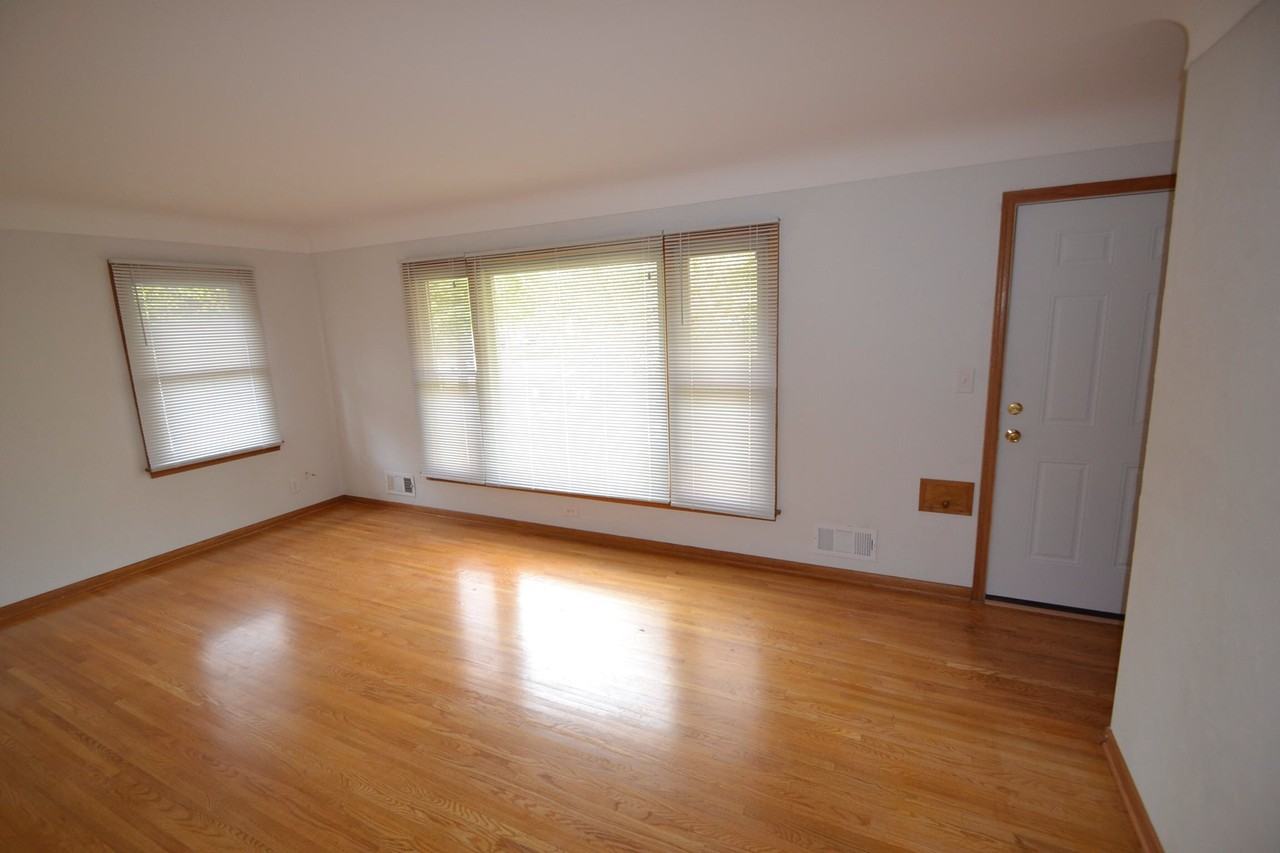 478 Arlington Ave W - Photo 2 of 17