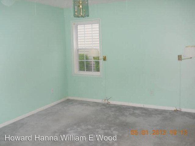 106 Oakwood Ln - Photo 3 of 4