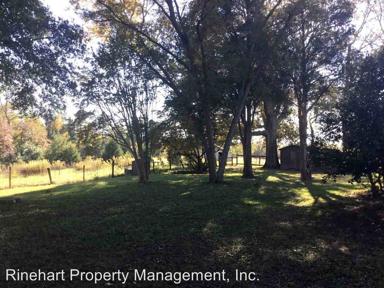 1235 Ce Stewart Rd - Photo 3 of 20