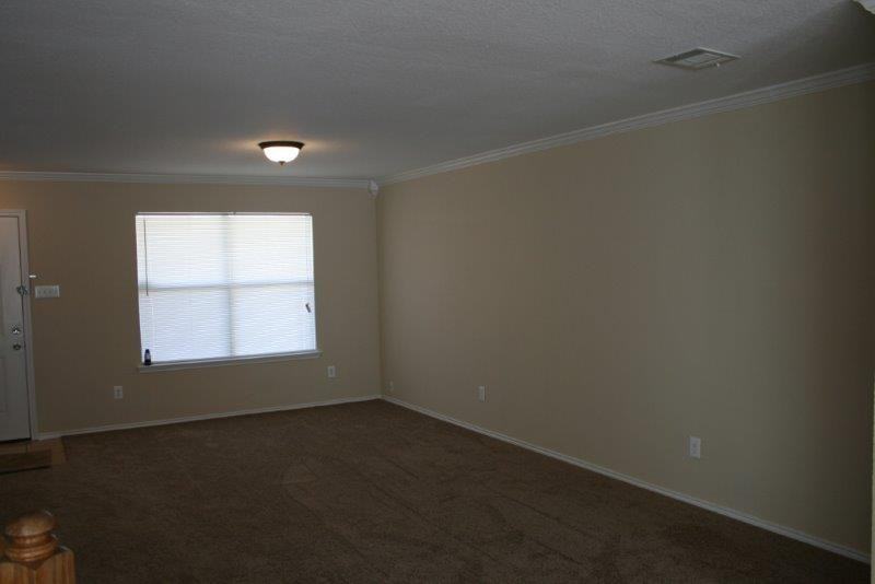 361 Allenwood Dr - Photo 3 of 16