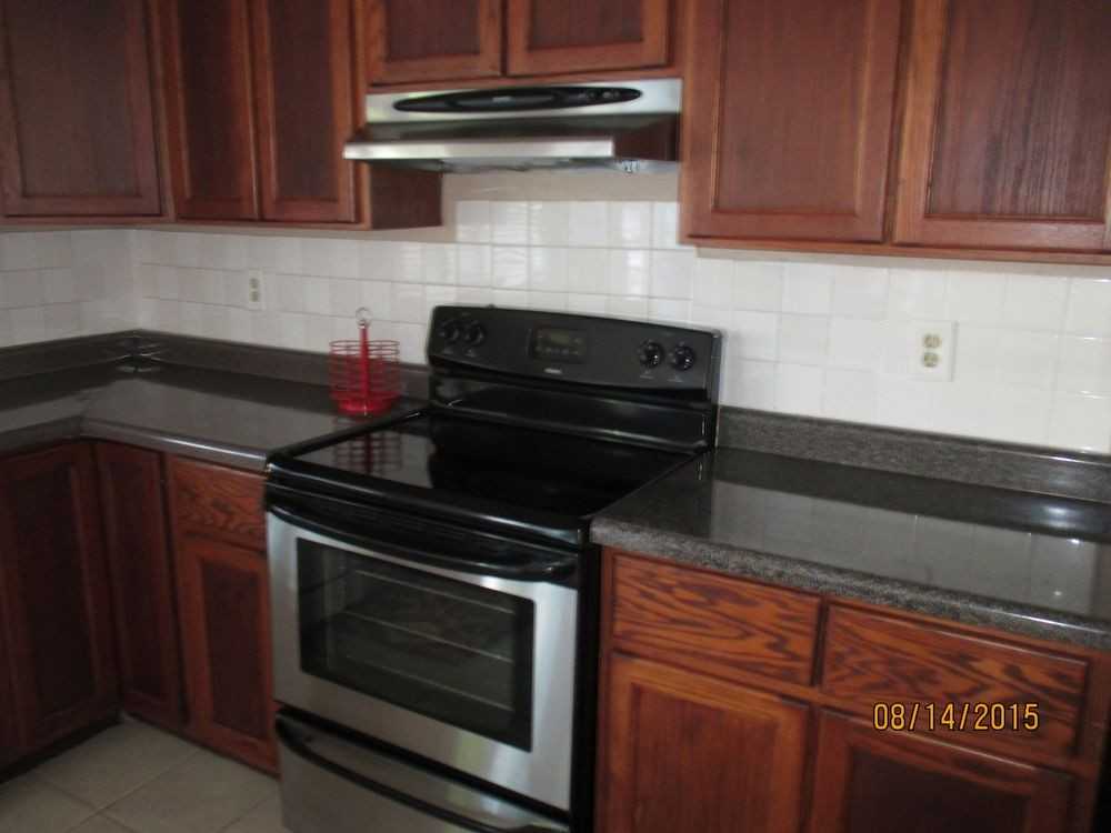 223 Maricopa - Photo 3 of 10