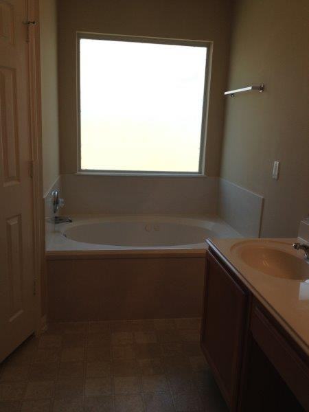 3915 Liberty Square Trail - Photo 2 of 19