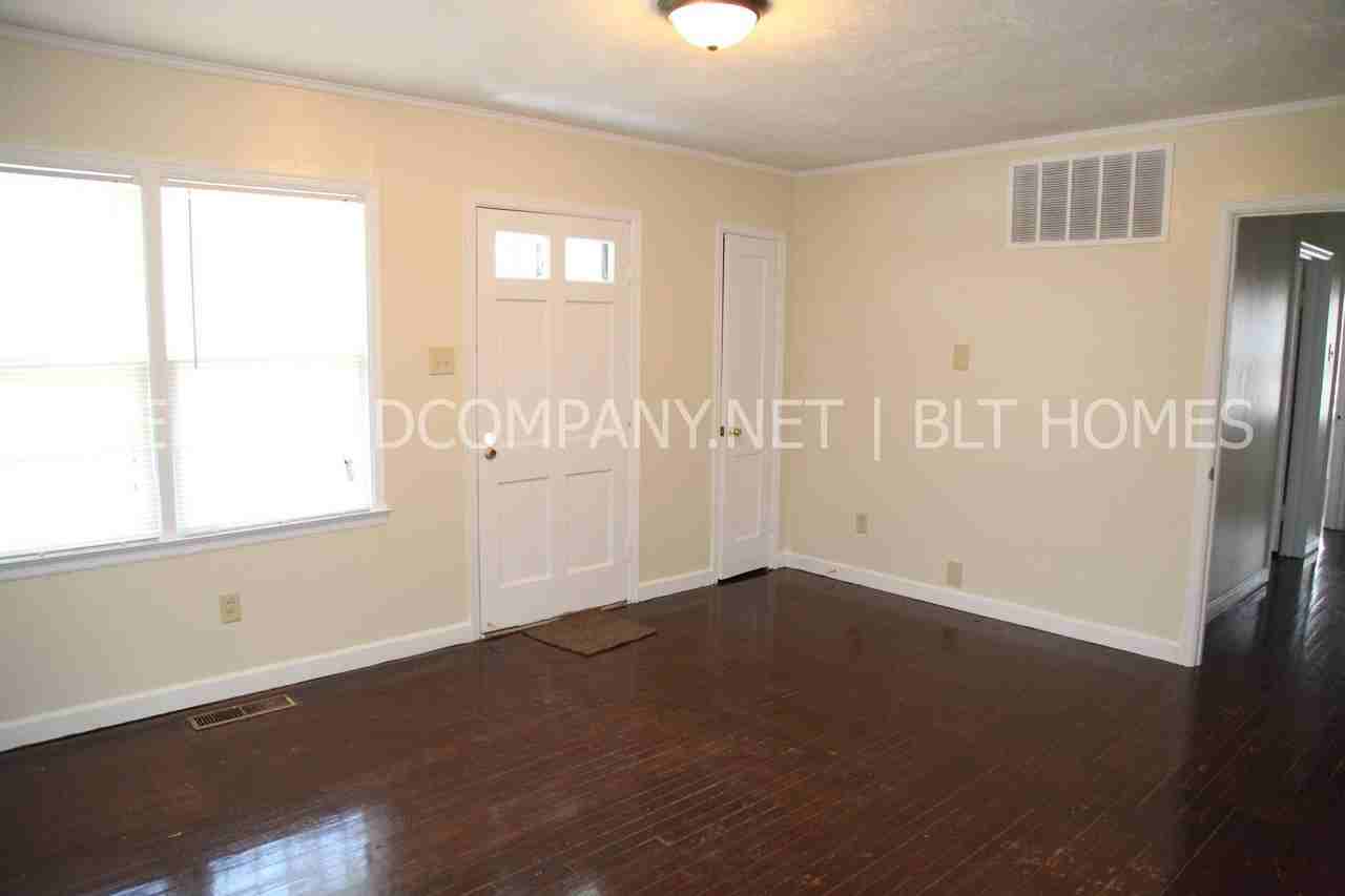 4067 Grantham Rd - Photo 2 of 13