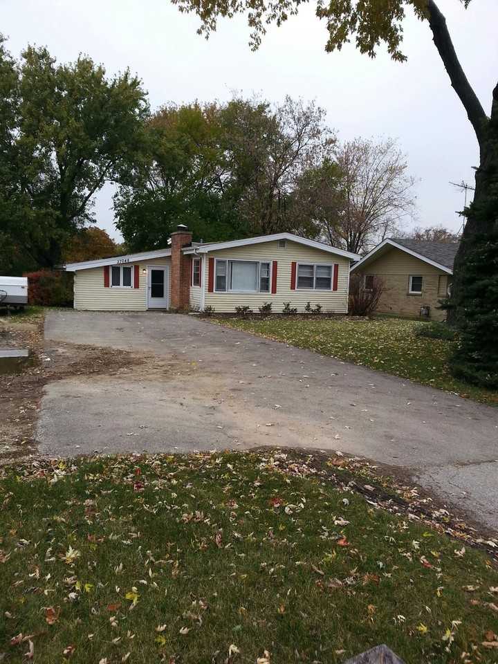 37048 IL-83 - Photo 2 of 15