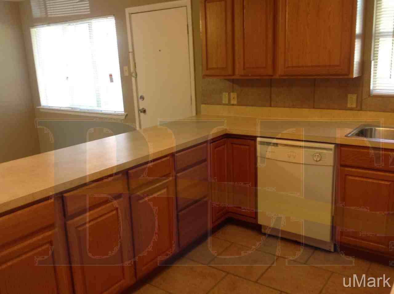 2813 Keyhole Cir - Photo 3 of 10