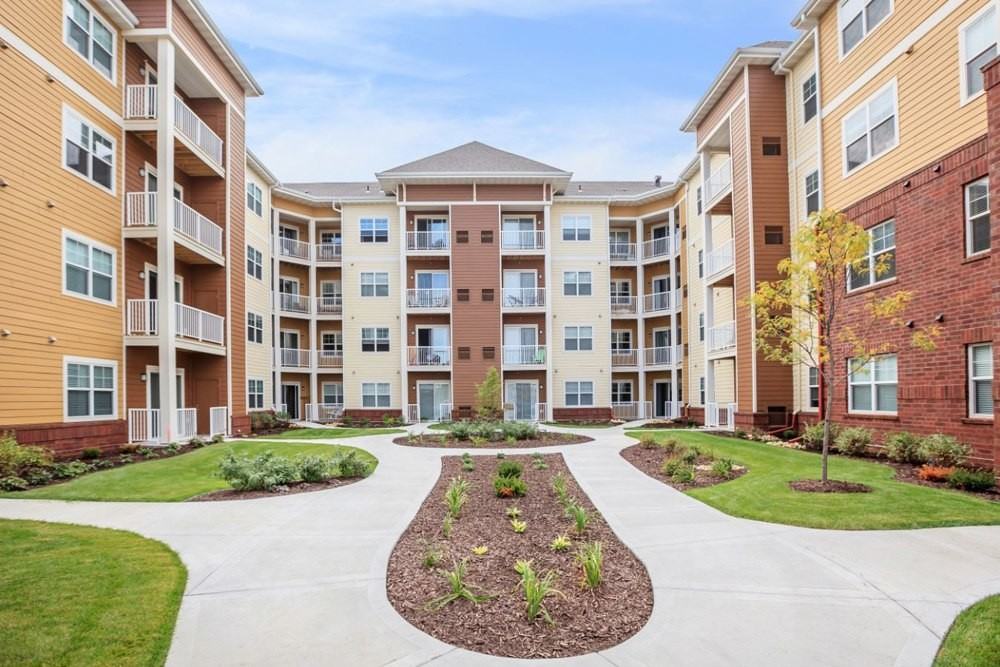 Skye At Arbor Lakes Apartments