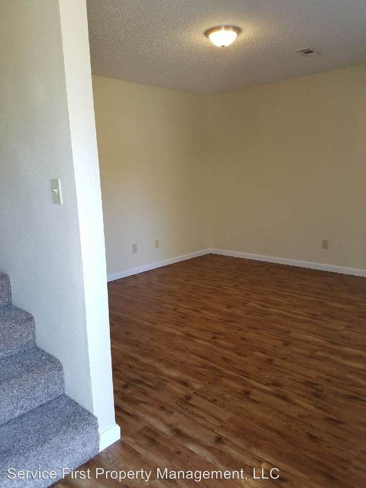 11925 S 2 Mile Rd - Photo 3 of 10