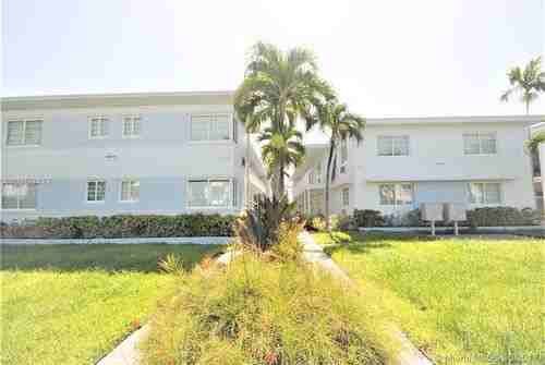 7325 Carlyle Ave #8