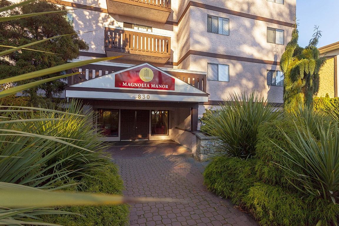 Magnolia Manor - Photo 3 of 5