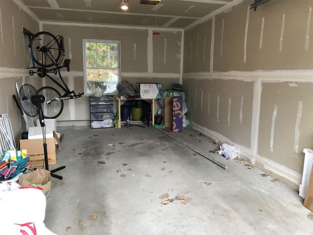 5 Russell St - Photo 2 of 11