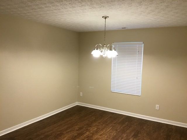 8045 Beardsley Ave - Photo 3 of 20