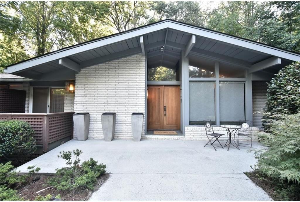 2299 Defoors Ferry Rd NW - Photo 2 of 40