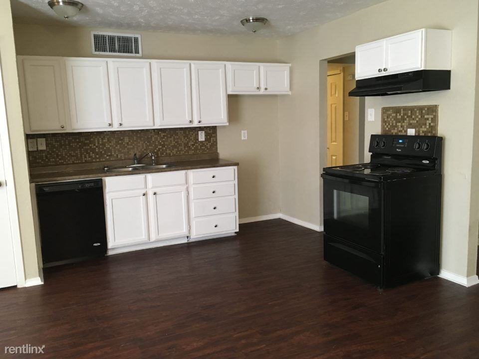 7337 Stonewall Rd - Photo 3 of 11