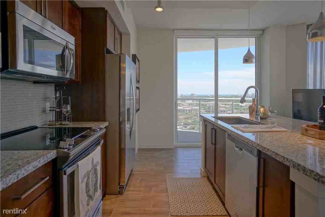 216 SE 8th Ave #2570H - Photo 3 of 14