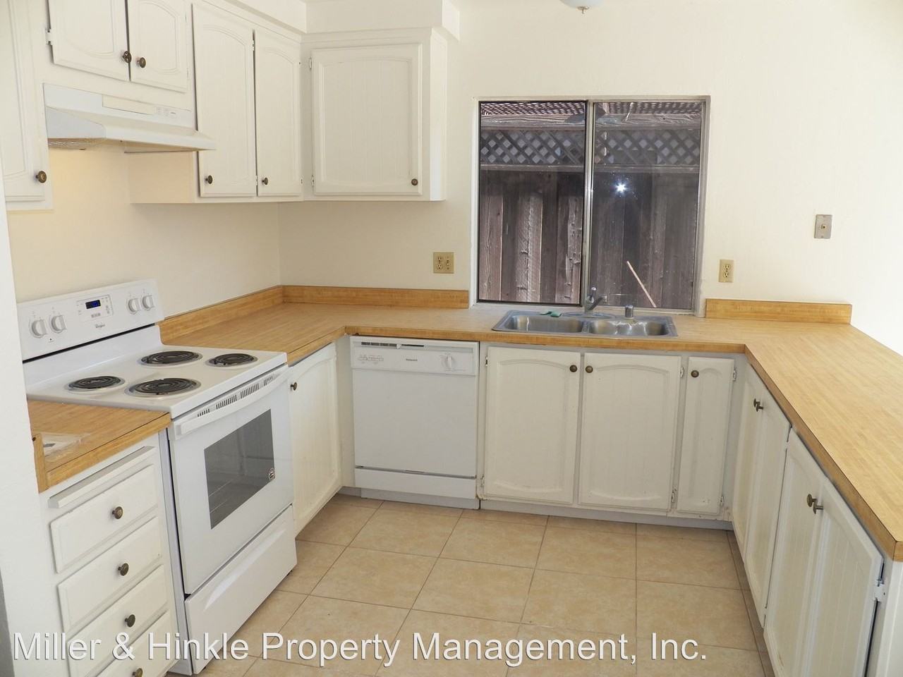 40 Cheltenham Way - Photo 3 of 9