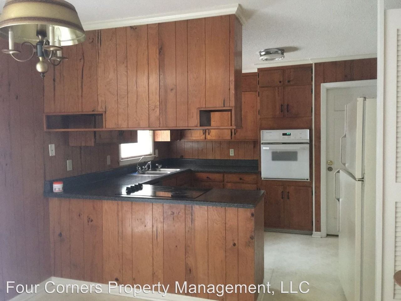 2616 Deer Pl - Photo 2 of 7