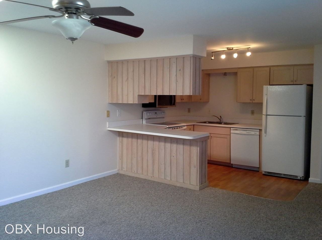 1201 Swordfish Way - Photo 3 of 10