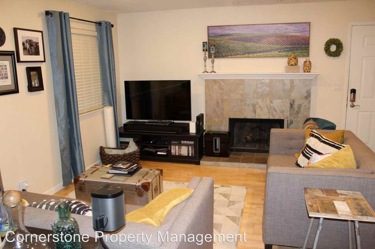 5715 Makati Cir #C - Photo 2 of 10