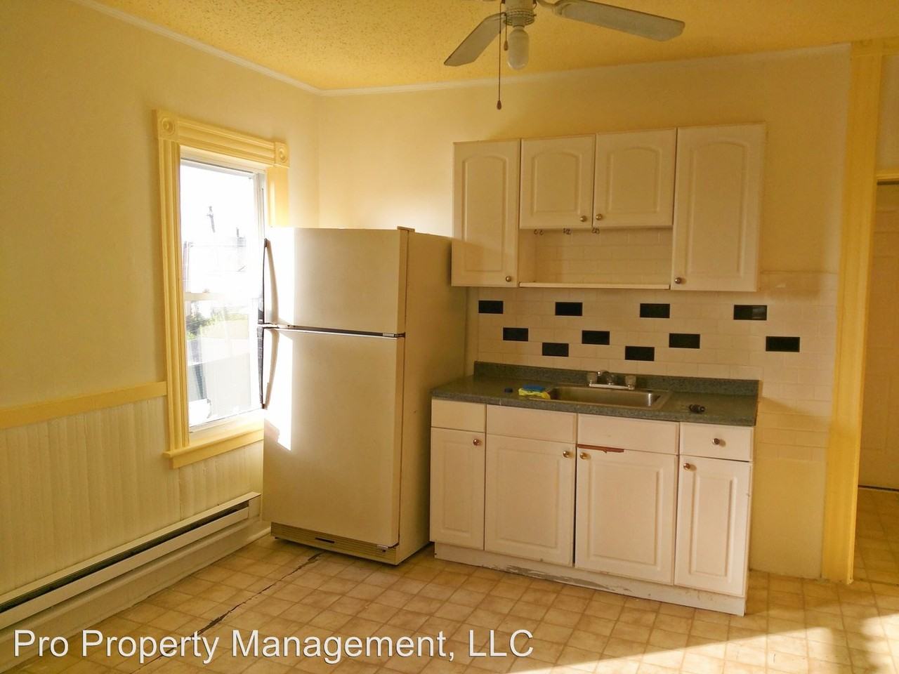 174 Grove Street - Photo 2 of 10