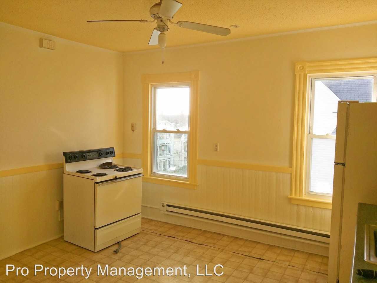 174 Grove Street - Photo 3 of 10