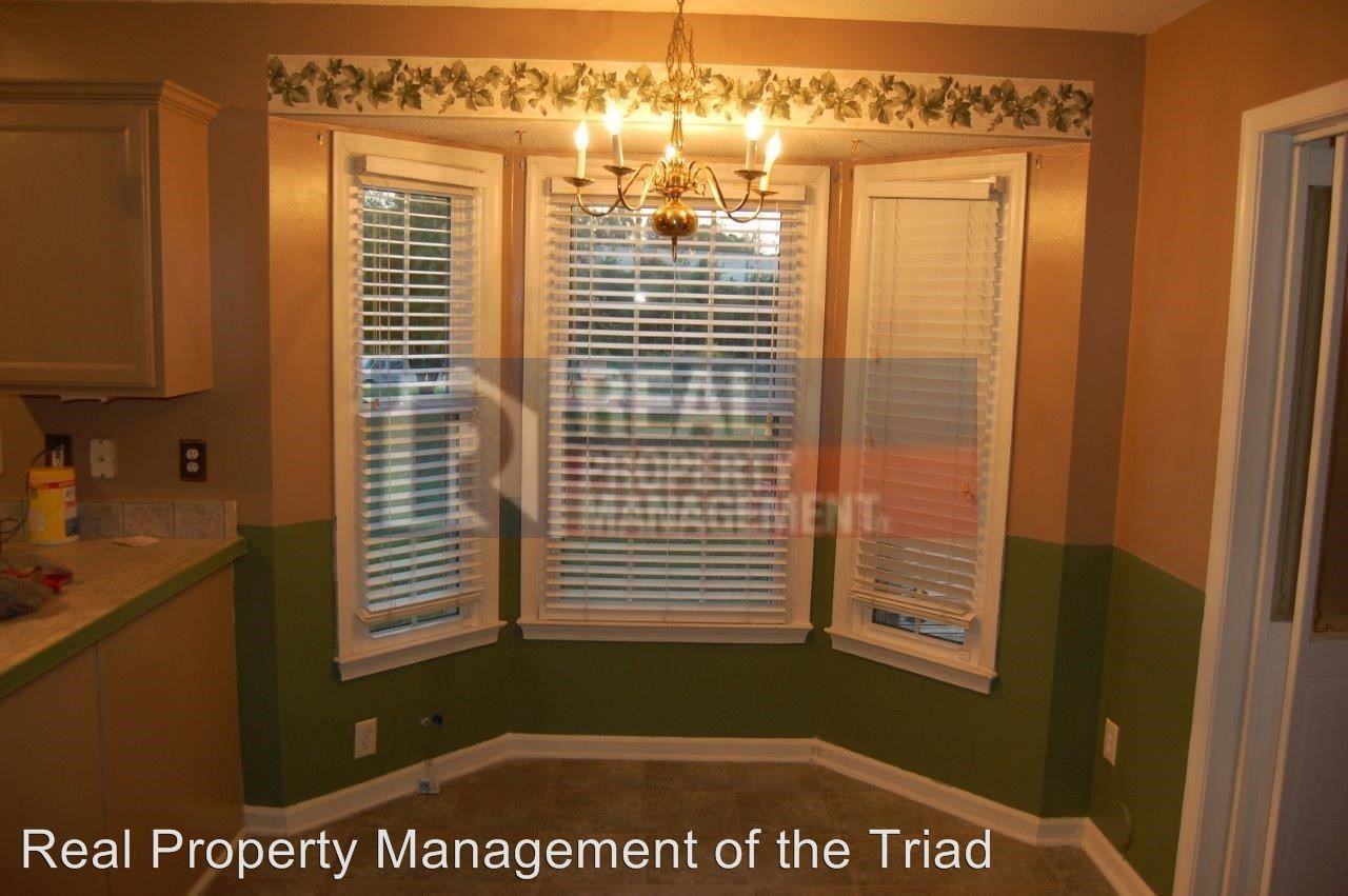 4403 Bewcastle Ct - Photo 2 of 15