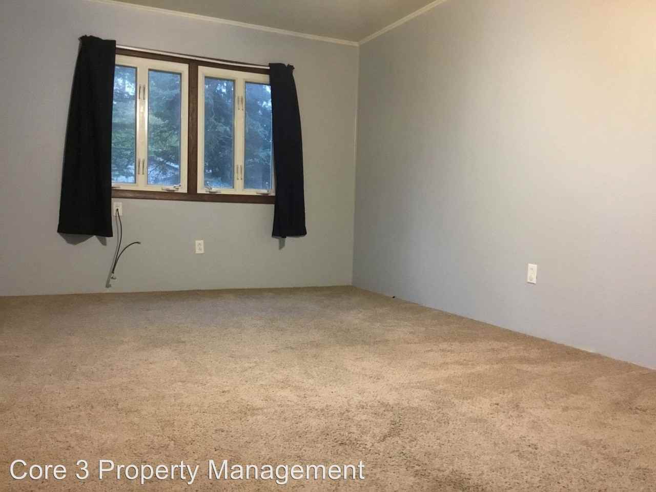 207 Gilmore Ave - Photo 2 of 9