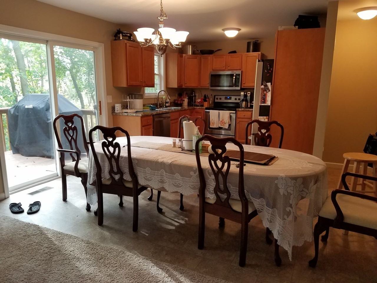 33 Mill Pond Dr - Photo 3 of 11