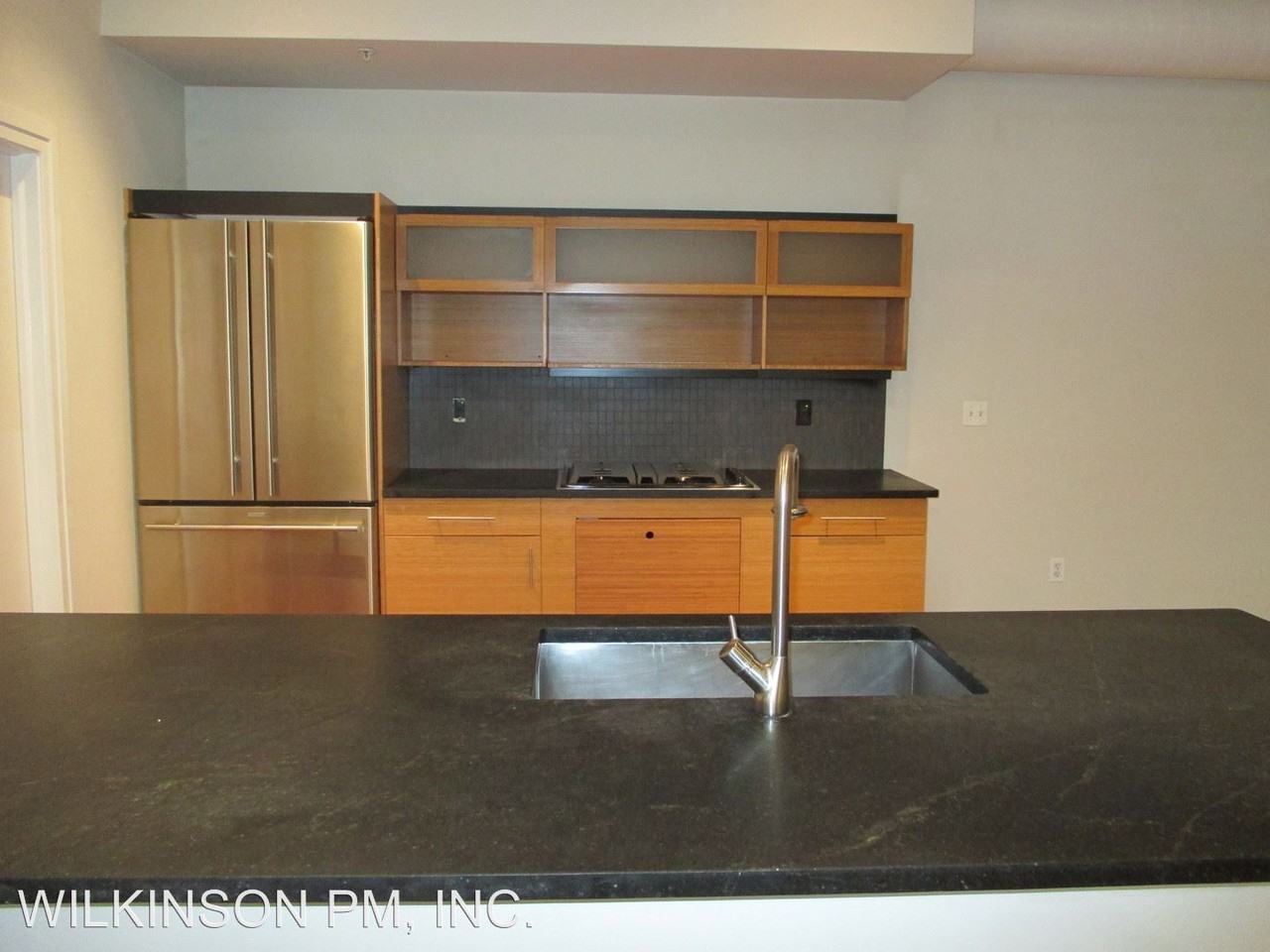 1210 Queen St #3 - Photo 3 of 10