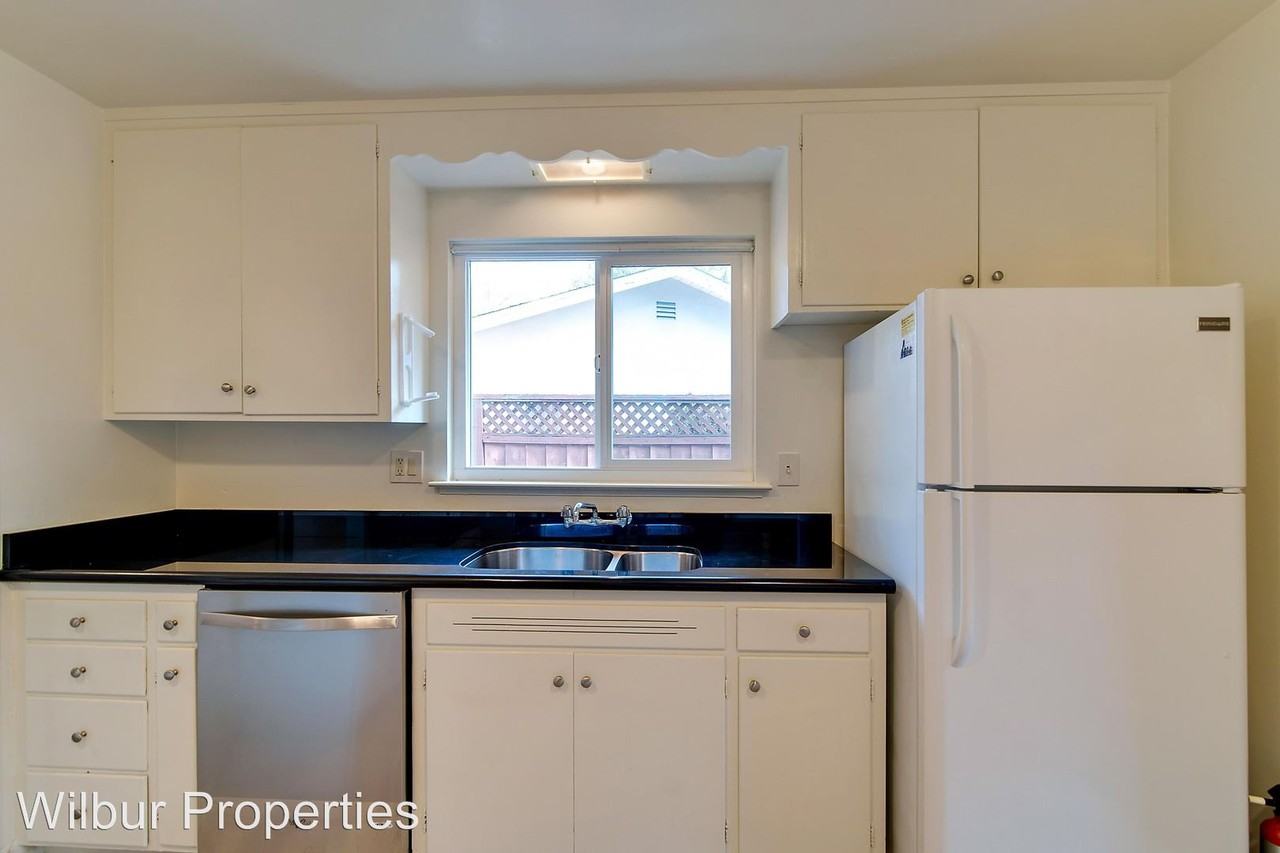 756 Stone Ln - Photo 3 of 21