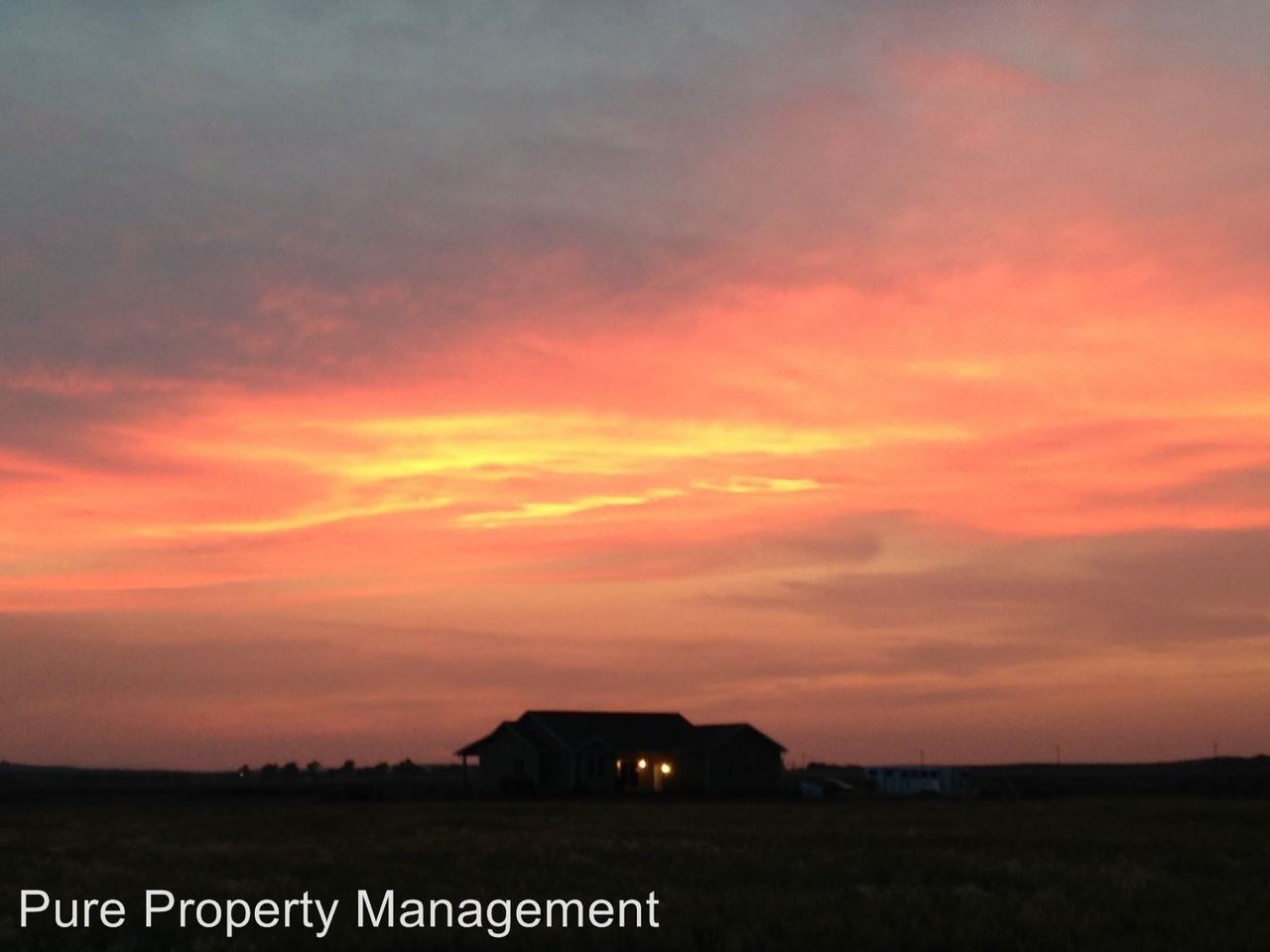 21938 150th Ave - Photo 2 of 17