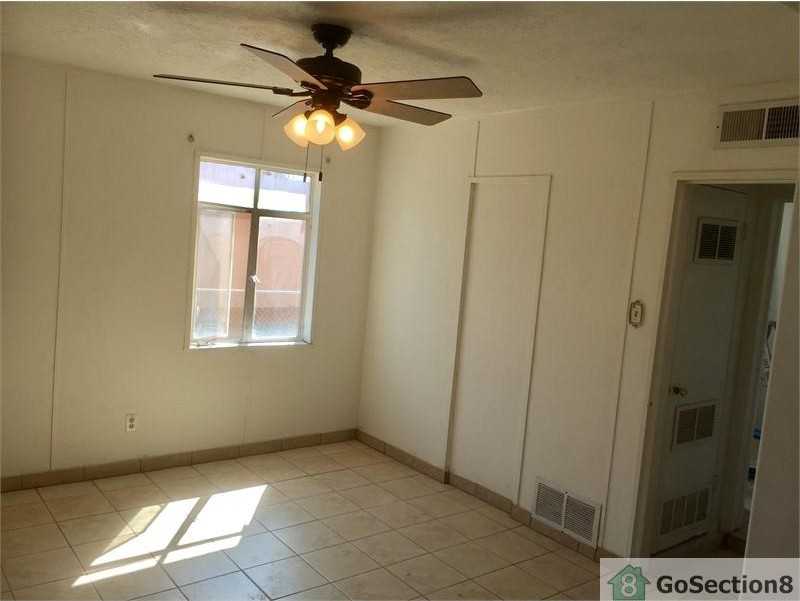 7514 Monterrey Dr - Photo 3 of 11