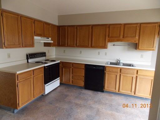 316 S Garfield Ave - Photo 2 of 5