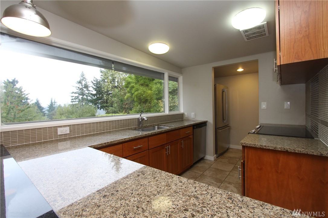 2530 123rd Ave SE - Photo 3 of 6