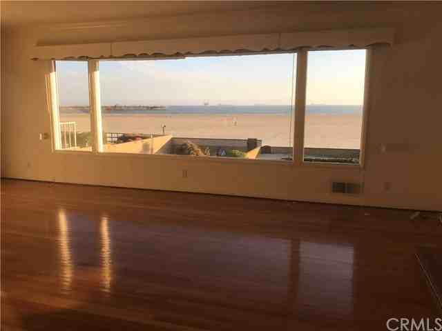 604 Ocean Ave - Photo 3 of 15