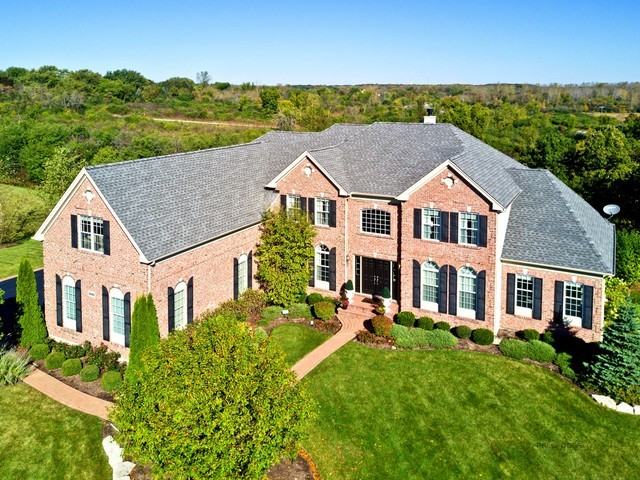 2580 Bayswater Circle - Photo 2 of 50