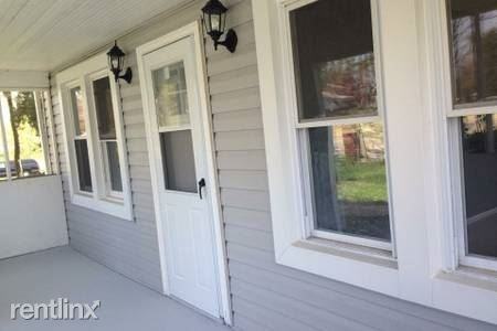 4901 Temple Hill Rd - Photo 2 of 9