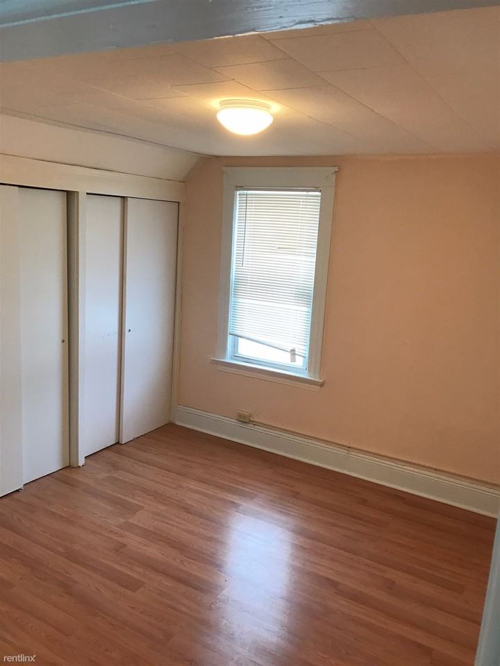 522 Saddle River Rd - Photo 2 of 4