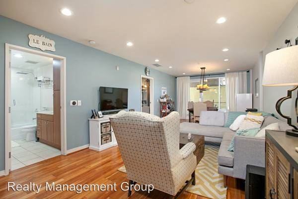 1608 California St #302 - Photo 2 of 18