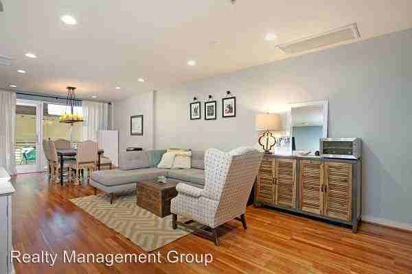 1608 California St #302 - Photo 3 of 18