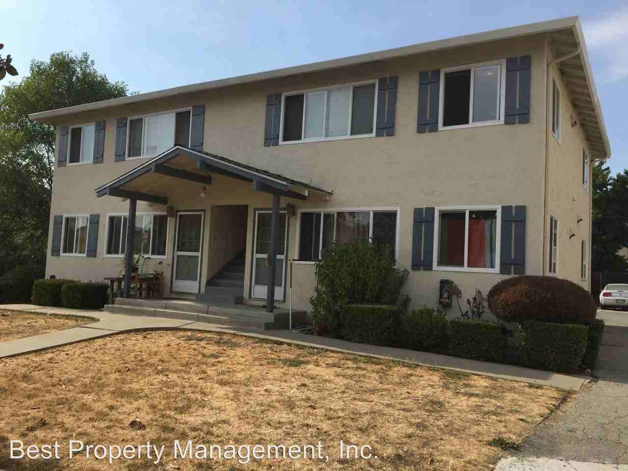 1369 Calle Oriente, - Photo 2 of 3