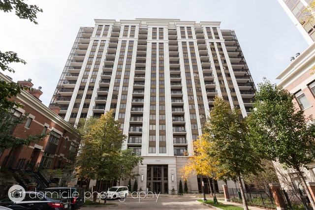 1322 S Prairie Ave #302