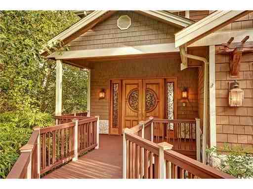 6715 NE Dapple Ct - Photo 3 of 24