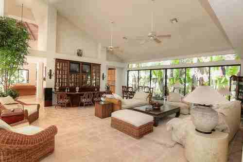 17193 Royal Cove Way - Photo 2 of 8