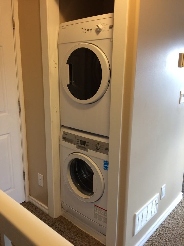 1777 Wallace Street - Photo 3 of 10
