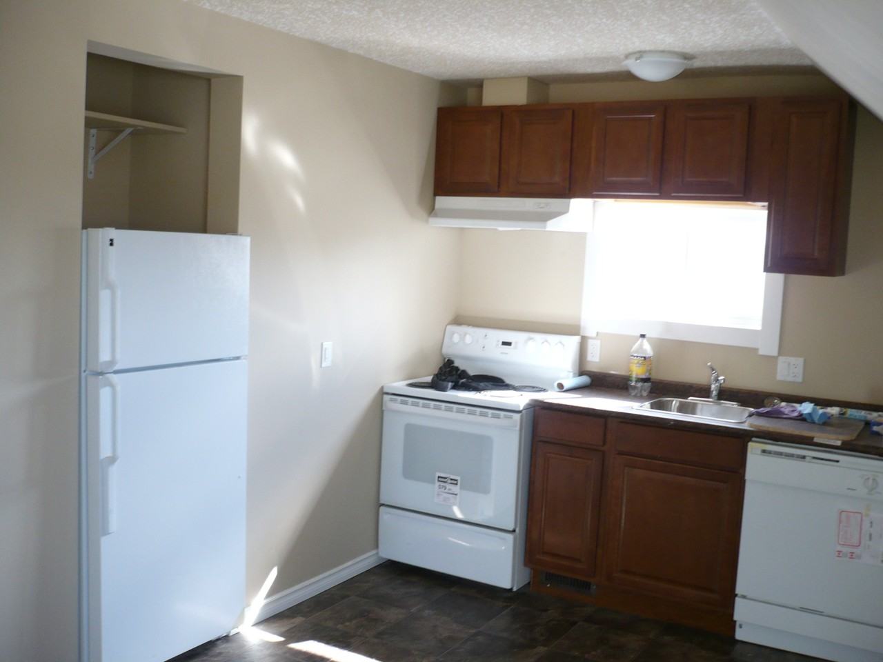 1777 Wallace Street - Photo 2 of 10