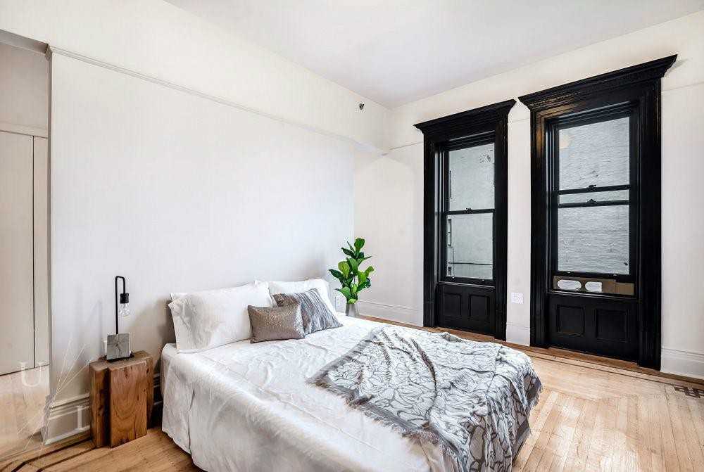 798 Lincoln Pl #2 - Photo 3 of 7